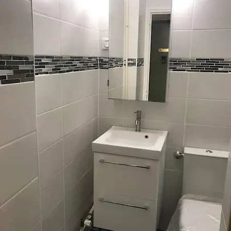 Aux Pied Des Pistes Apartment *